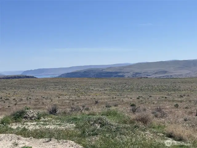 View towards the Vantage Bridge