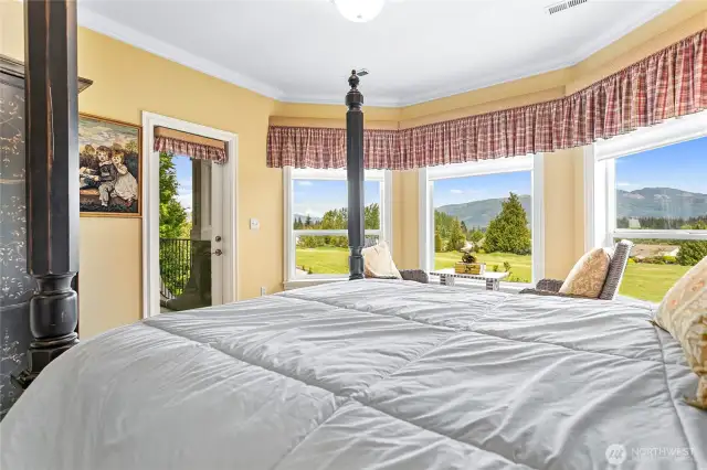 Guest suite w/ door to veranda