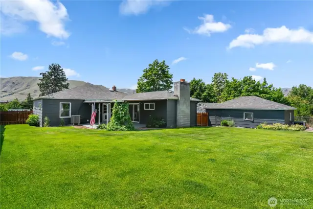 Private Fenced Back Yard, Covered Patio,