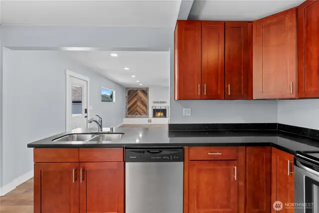 Upgraded Cooks Kithen, Custom Cabinests
