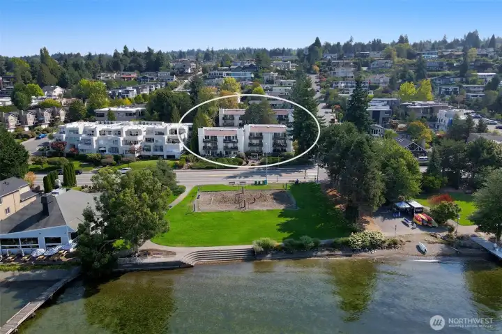 To the east, Sunset Pointe is 3 short blocks to the Kirkland Cross Corridor Trail, stretching from Bellevue to Woodinville. The KCC Trail is ideal for walking, biking and running and also connects to the Kirkland Google campus and Chainline Brewery less than a mile down the trail. Just four short blocks away is Terrace Park – a great park for dogs! - and Metropolitan Market. This is what you call a “lifestyle” home – a home that feels like you’re on vacation every day! Sunset Pointe is just steps away from beaches, volleyball courts, paddle boarding, fishing, trails and dining. Paddleboard on the tranquil lake waters at sunrise or take your morning walk along the lake shore. Picnic at the park or launch a kayak right from the community dock across the street.