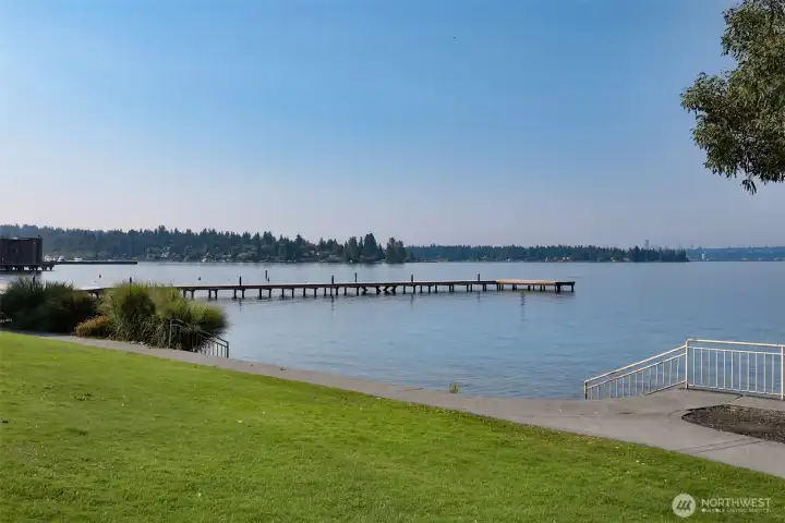 Paddleboard on the tranquil lake waters at sunrise or take your morning walk along the lake shore. By day, picnic at the park or launch a kayak right from the community dock across the street.