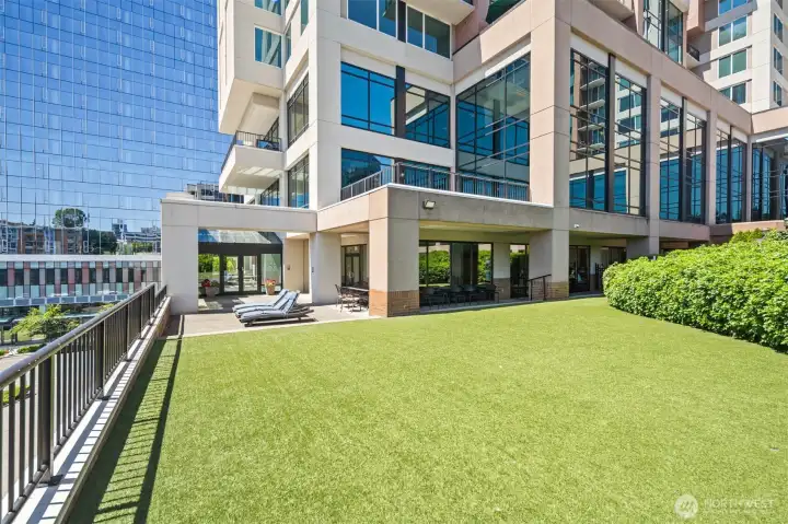 Downtown Bellevue high-rise condo offering luxury amenities and unbeatable location