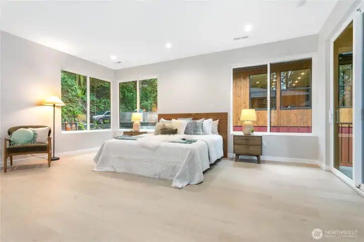 Upper level primary suite.