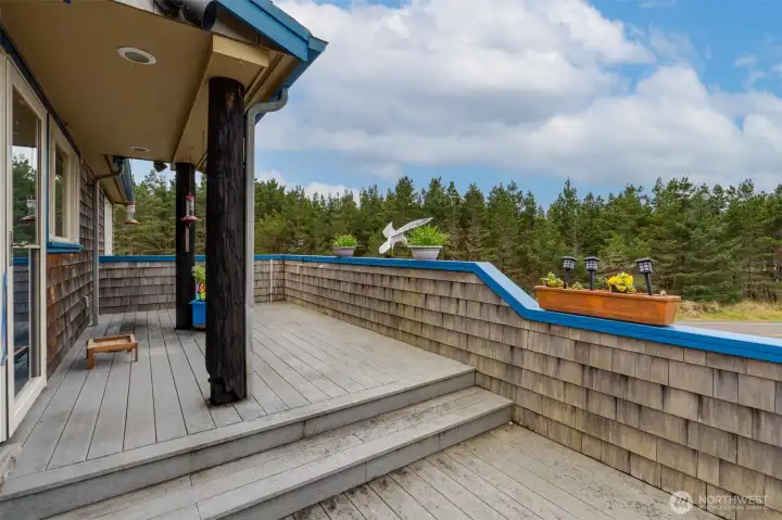 Upper deck off the dining area