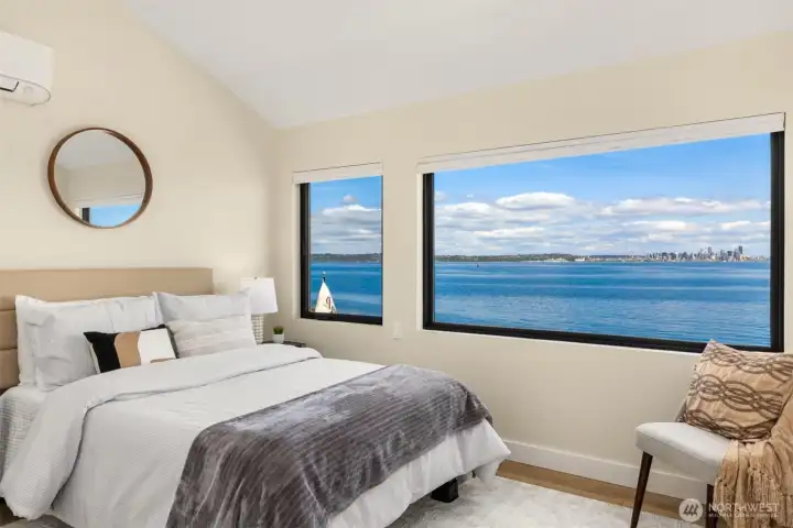 The guest bedroom also has incredible views and an adjoining 3/4 bath.