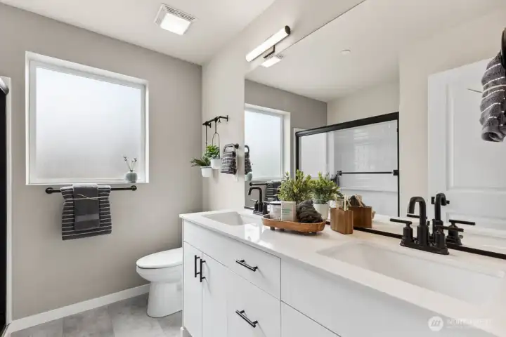 Photos are for representation only. Features, colors and selections may differ from photograph. See site agent for details. Photos are for representation only. Features, colors and selections may differ from photograph. See site agent for details.