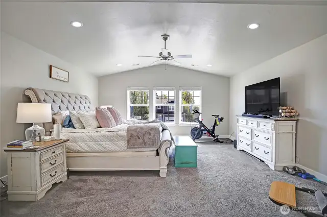 Spacious primary suite...