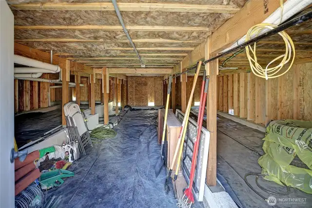 Easy-access, tall crawl space with more storage room...