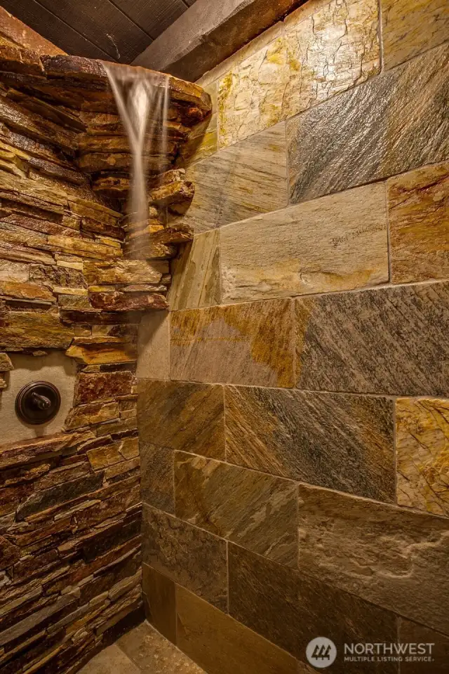 Castle Suite ~ Rainfall Shower