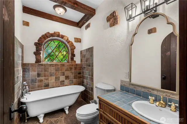 2 Room Suite Bath