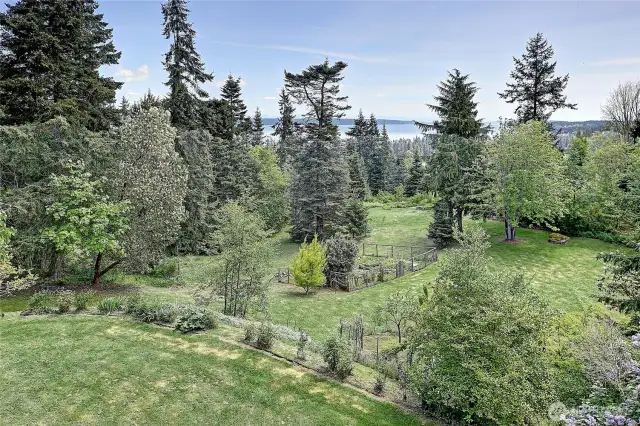 Rolling Acreage, Gardens, Trails and a View