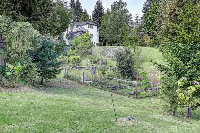 Rolling Acreage, Gardens, Trails and a View