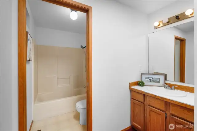 Full bathroom