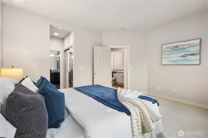 Did I mention double closets and ensuite?