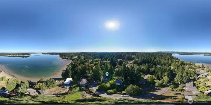 Take Cooper Pt and drop down to the east via West Bay drive to  downtown Olympia fun in minutes or pop south on Cooper Pt to westside shops/cinemas or East to the ocean beaches and Olympics. It's a good life.
