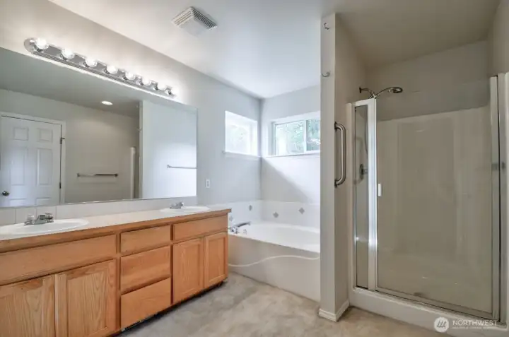 Double sink vanity