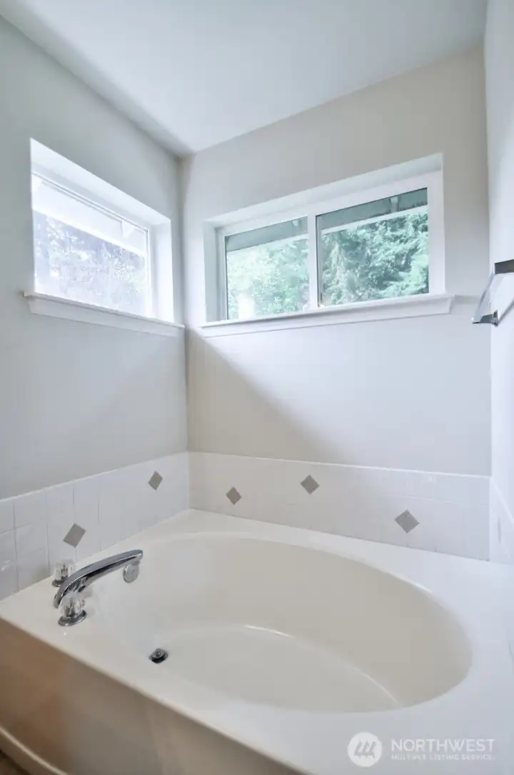 Soaking tub in primary