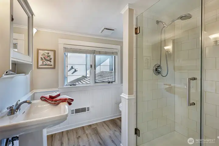 And has its own ensuite three quarter bathroom.