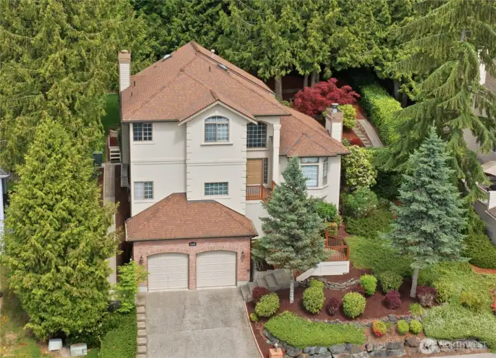 4 bedroom, 2.5 bath home in Forest Ridge II