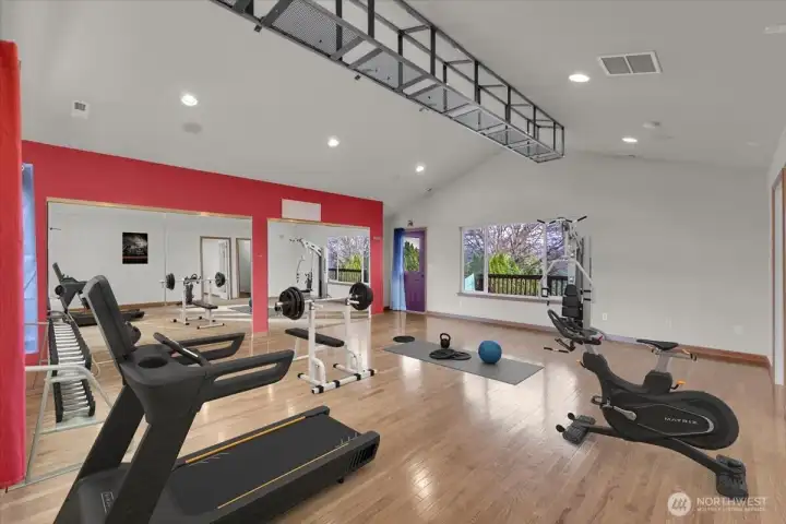 Fitness Center / Dance studio ( Virtually Staged ) with sound system installed