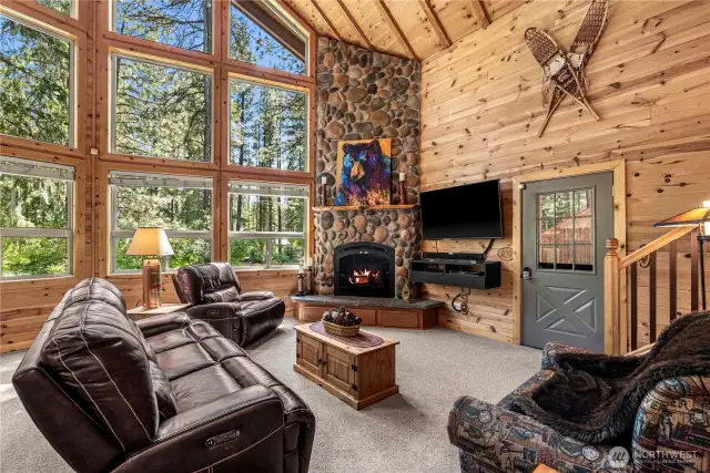 vaulted pine ceilings