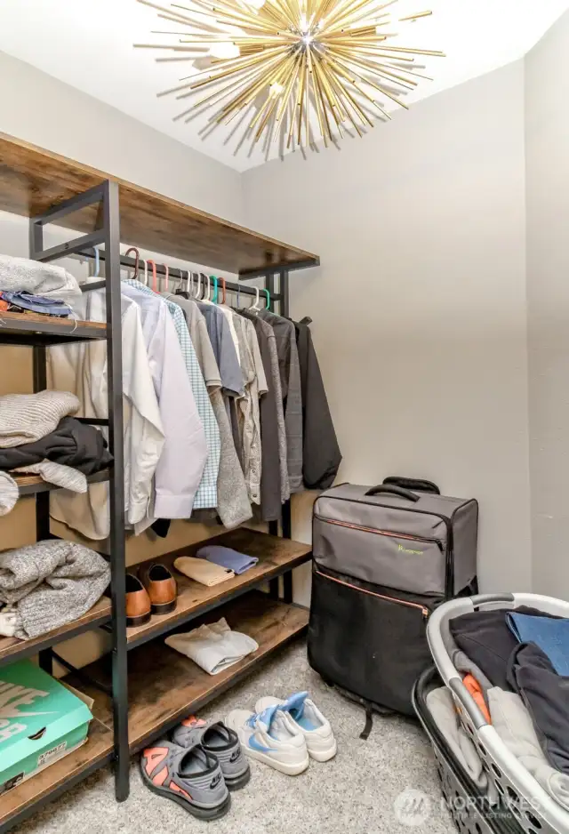 Walk-in Closet