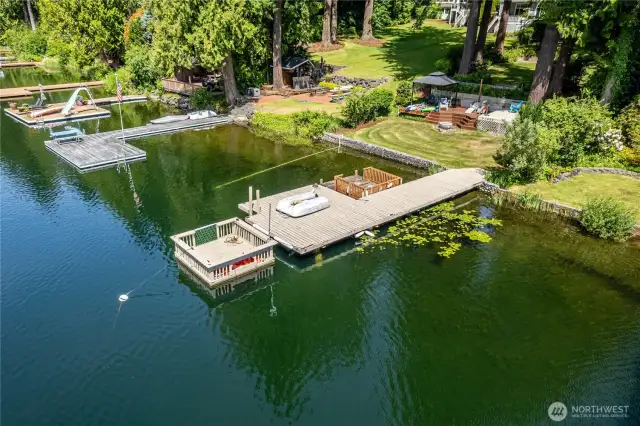Look how clear the water is...wonderful dock...perfect for fishing, swimming, sunning and more.
