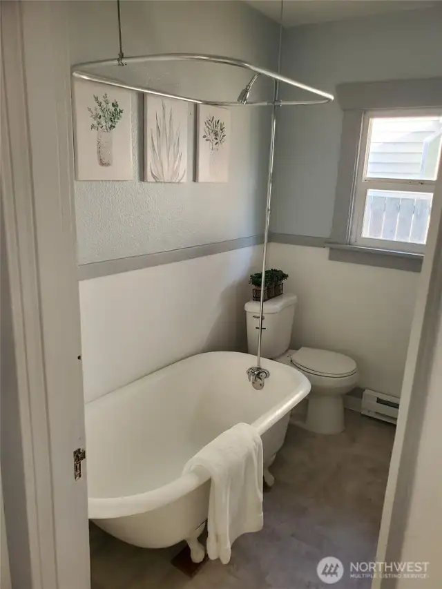 Shower /tub combo