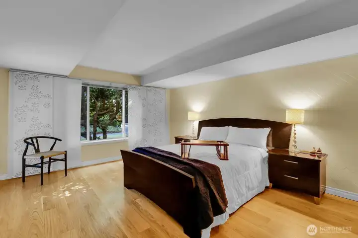 King size Primary Suite