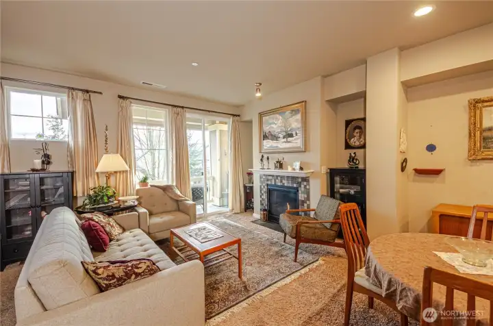 You work hard all day so why not come home to a place that feels like a welcoming sanctuary? Here, you'll find everything you need to create such a space.