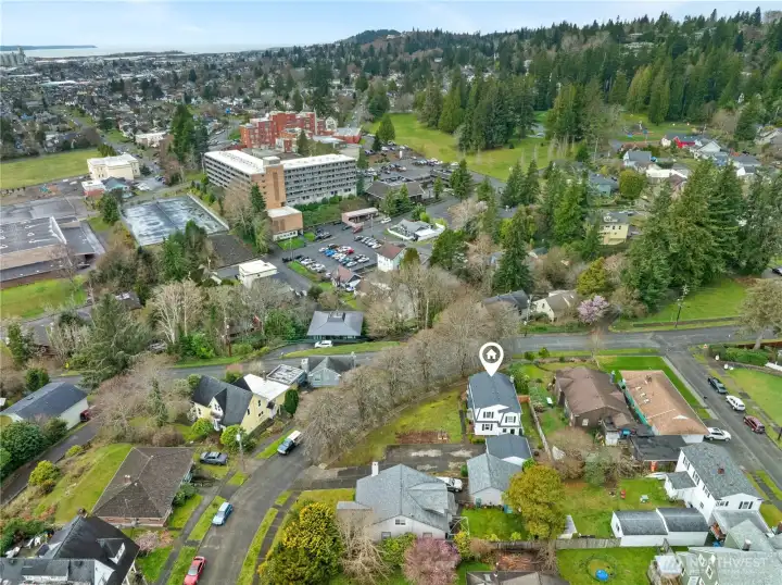 Neighborhood with Chehalis river in background