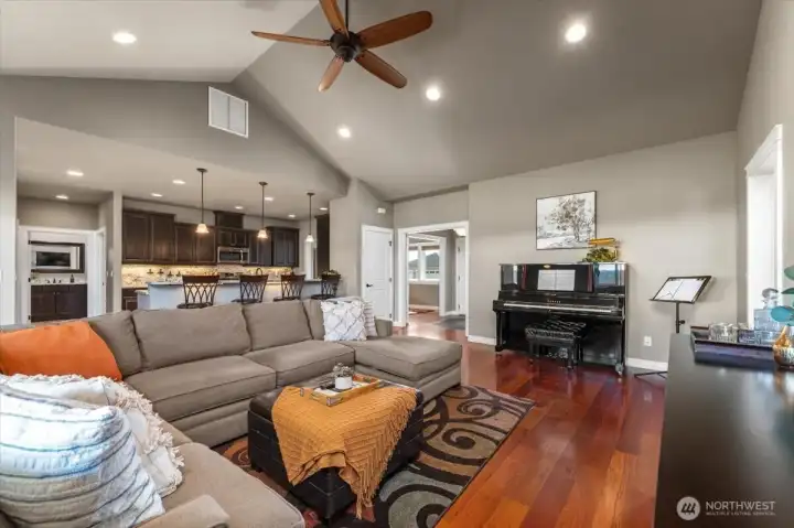 Vault Ceilings Create Spaciousness