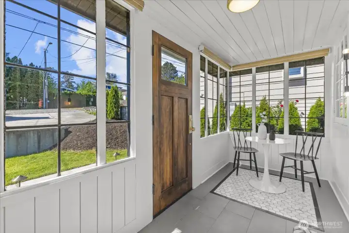 Sunroom entry