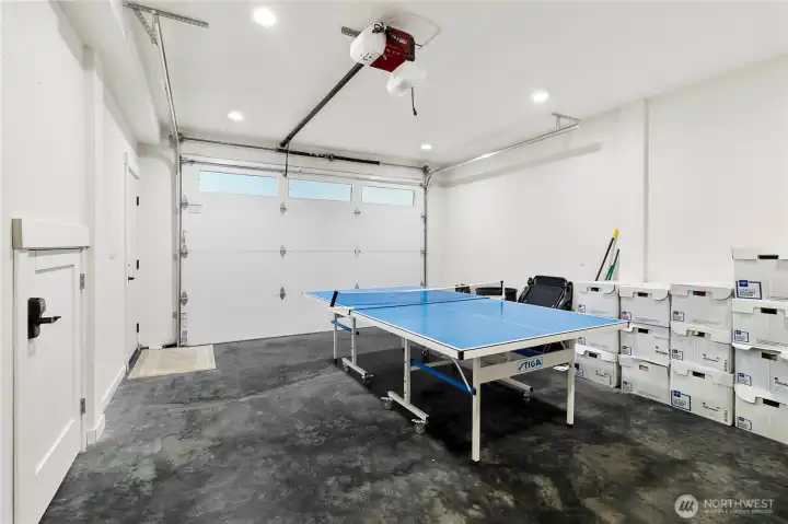 1 car garage, plus storage closet