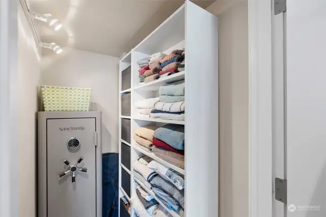 2nd Walk-in Closet