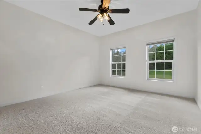 Upstairs bedroom.