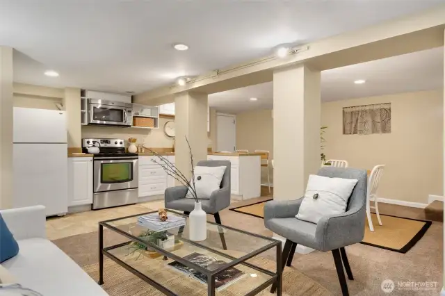 Lower level apartment - additional income or room for guests/ WFH / you name it!