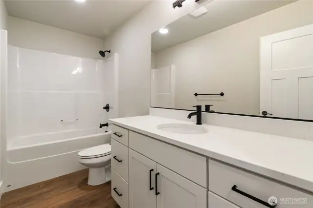 Interior Photos are for sample purposes only and not the actual house.