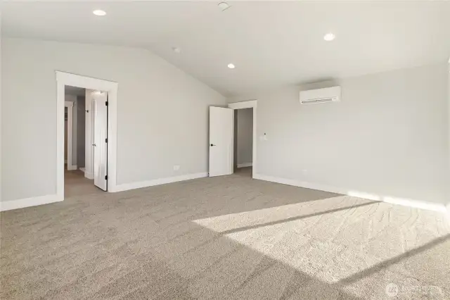 Interior Photos are for sample purposes only and not the actual house.