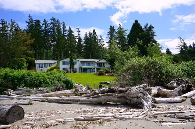 Beautiful Beachfront Home