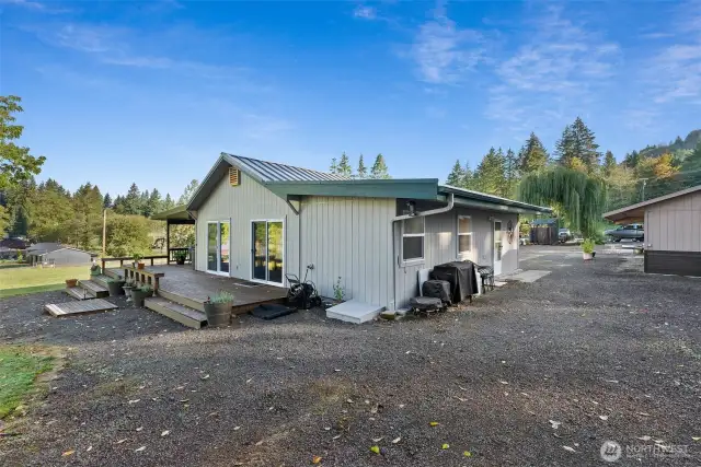 Back and side view of the 1925 cabin