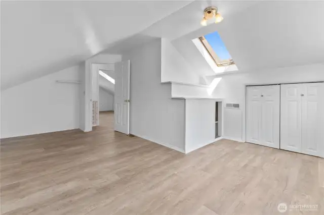 Bedroom up