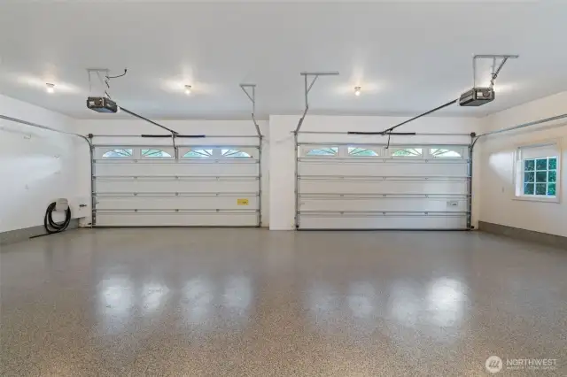 finished garage, 4 car