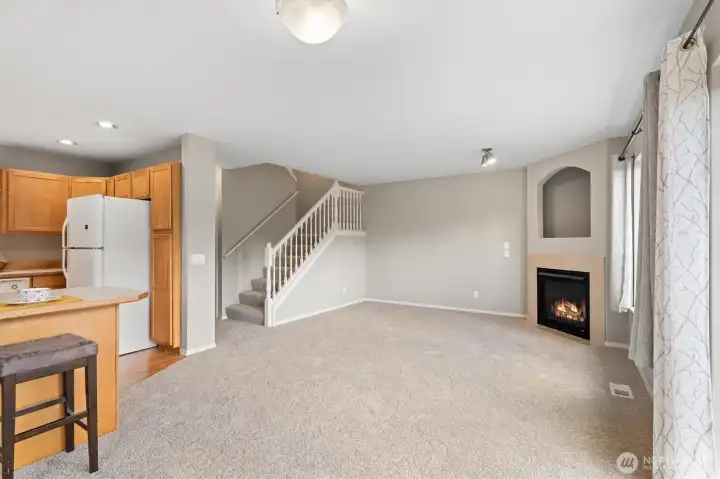 New carpet & new paint throughout
