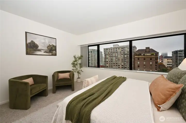 Primary windows face West