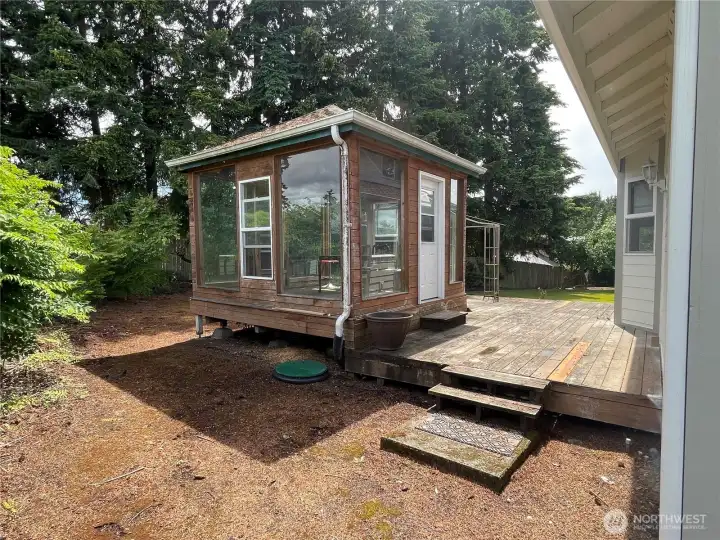 Tea House/Art Studio Tea House/Art Studio
