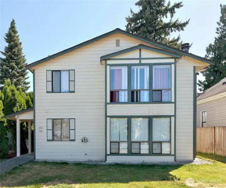 Well Maintained & Desirable Location