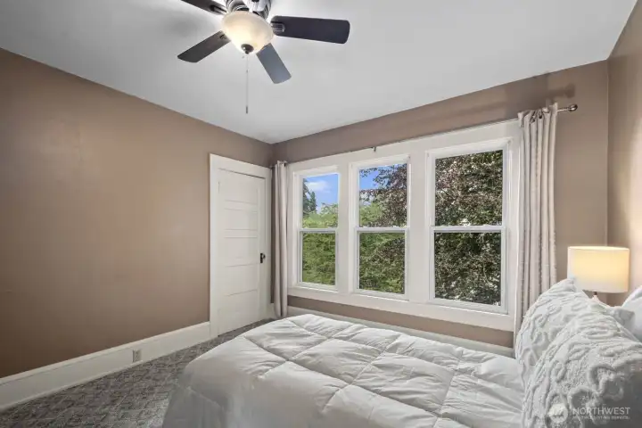 1st bedroom