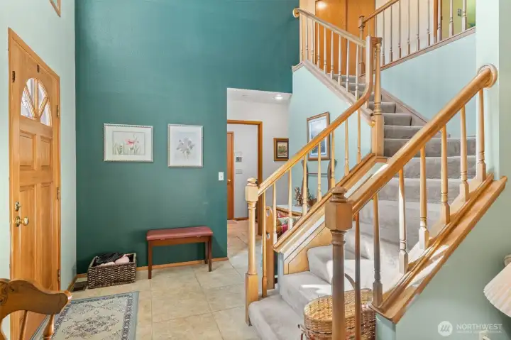 Stairs to bedrooms Stairs to bedrooms